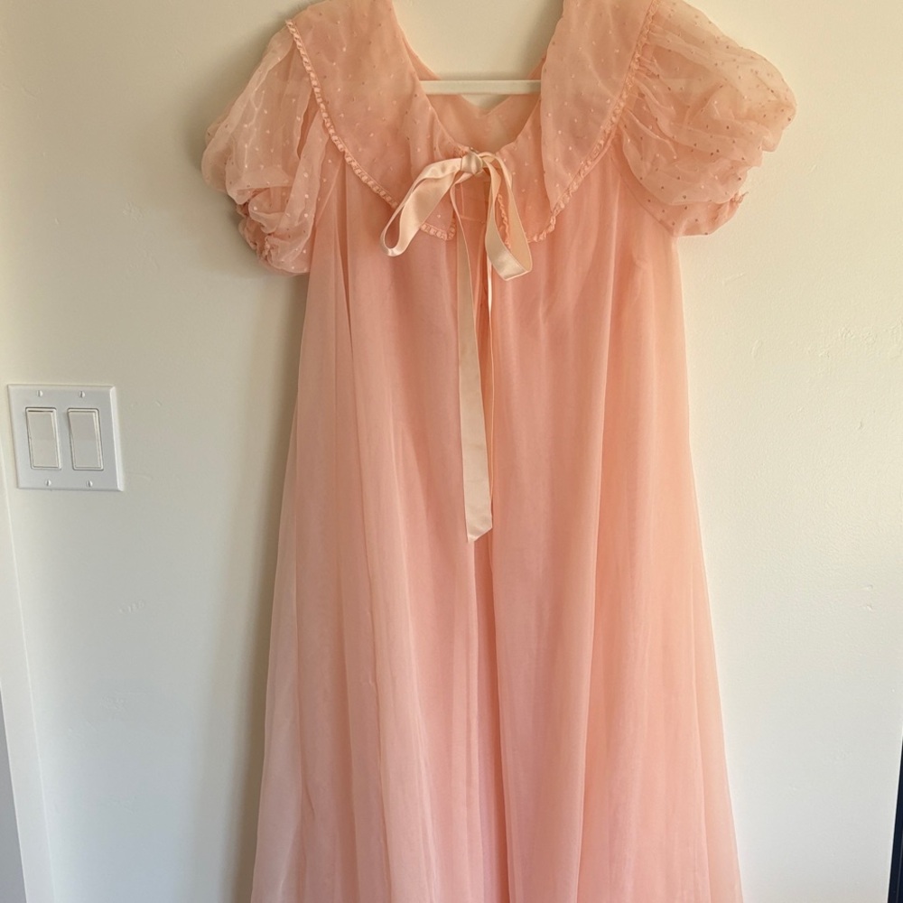 Vintage Vanity Fair Pink Sheer Chemise & Duster Robe Set